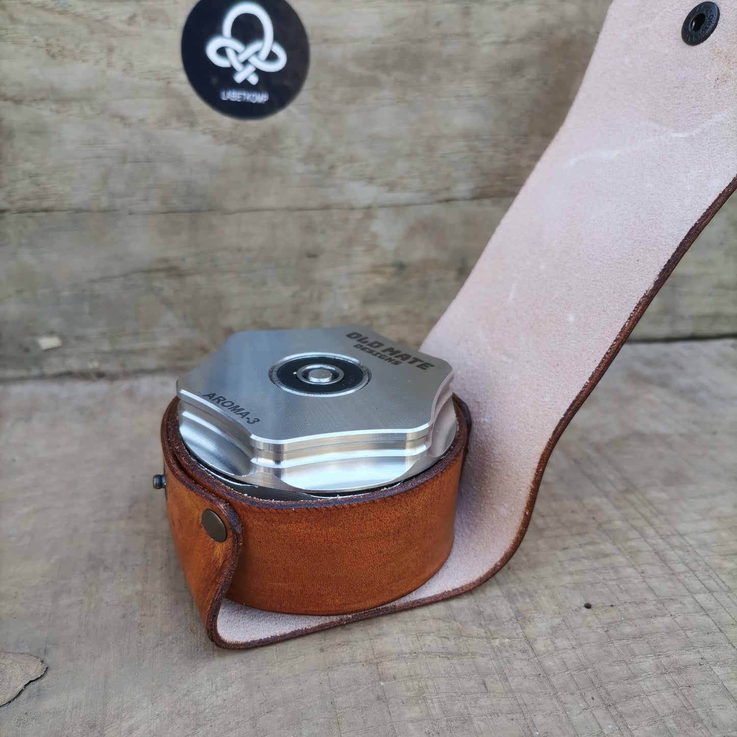 Aroma3 Case Acorn Brown