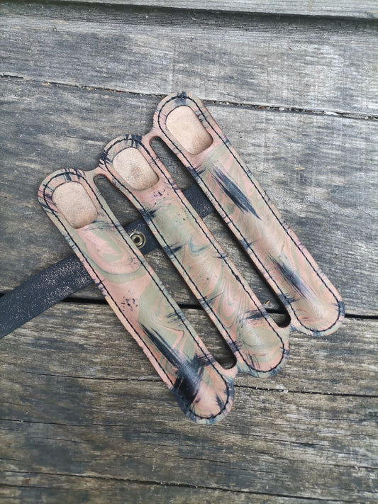 Triple case - marbling B