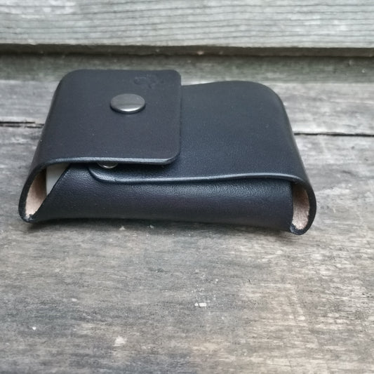 2X 18650 batteries Pouch