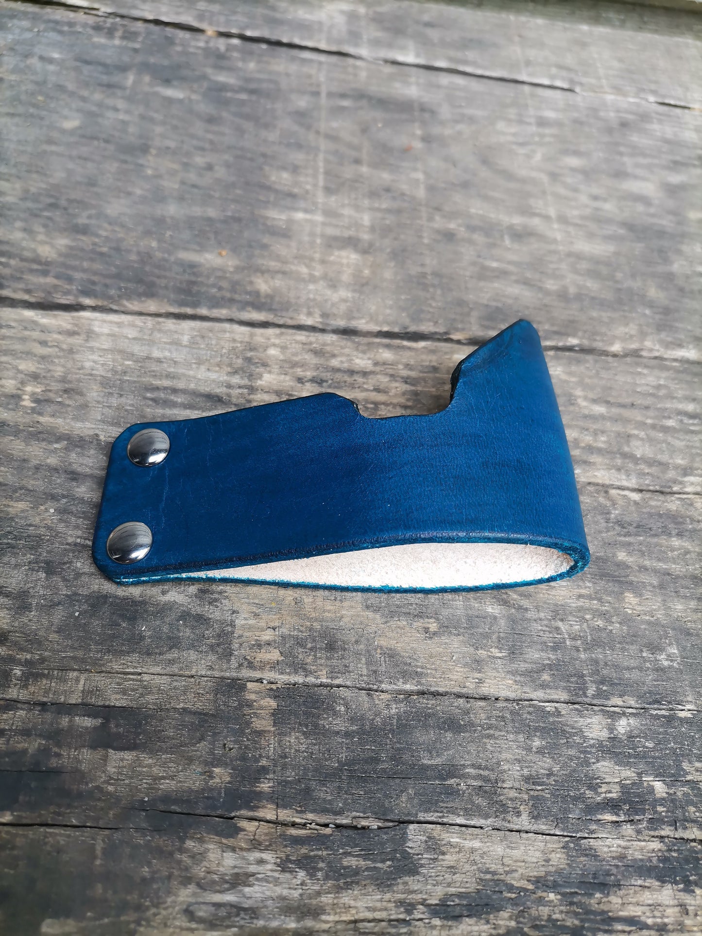Lotus J Hook Stand Blue Amarante