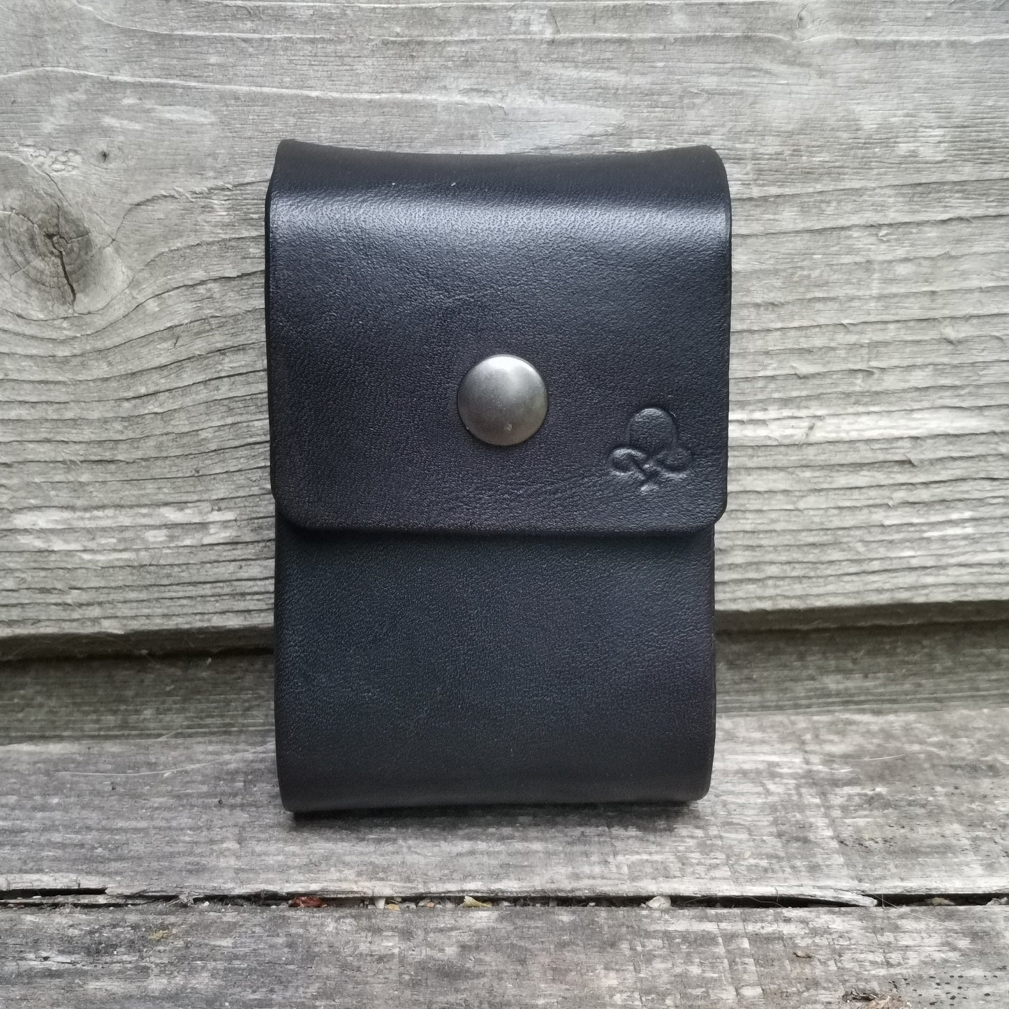 2X 18650 batteries Pouch