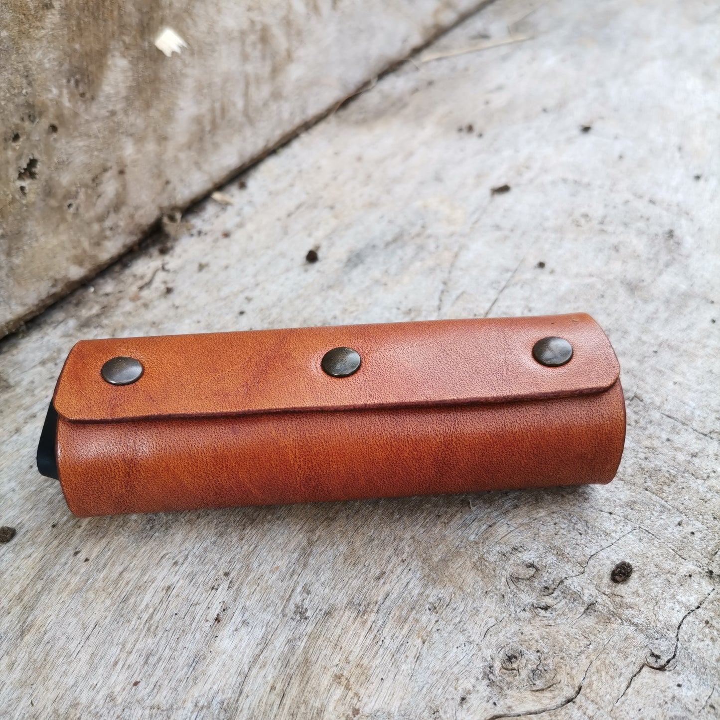 Pax Cover Brown