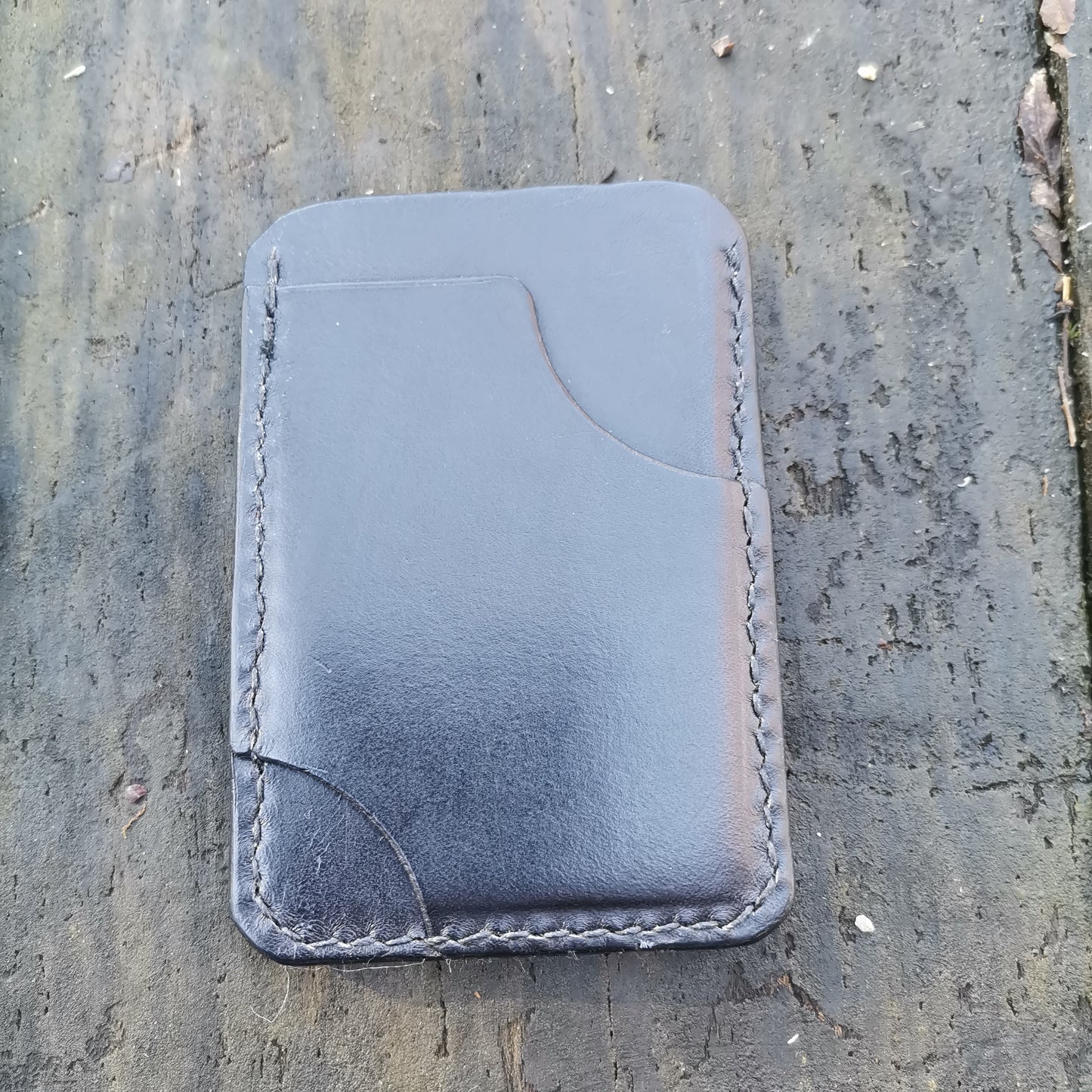 Card holder with blue marbling