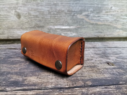 4X Batteries Pouch