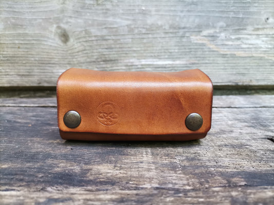 4X Batteries Pouch