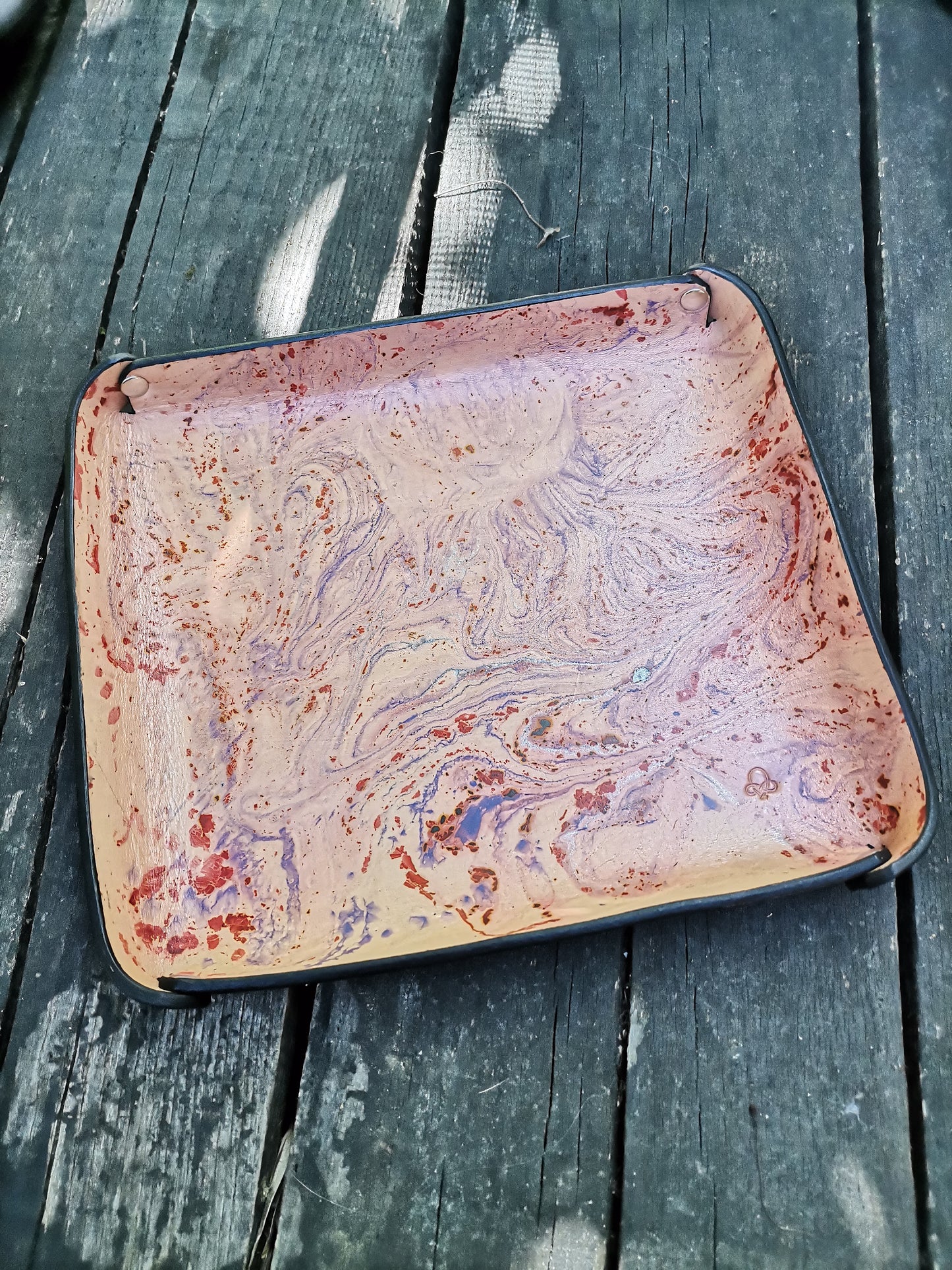 Leather Tray 20X23 cm with marbling