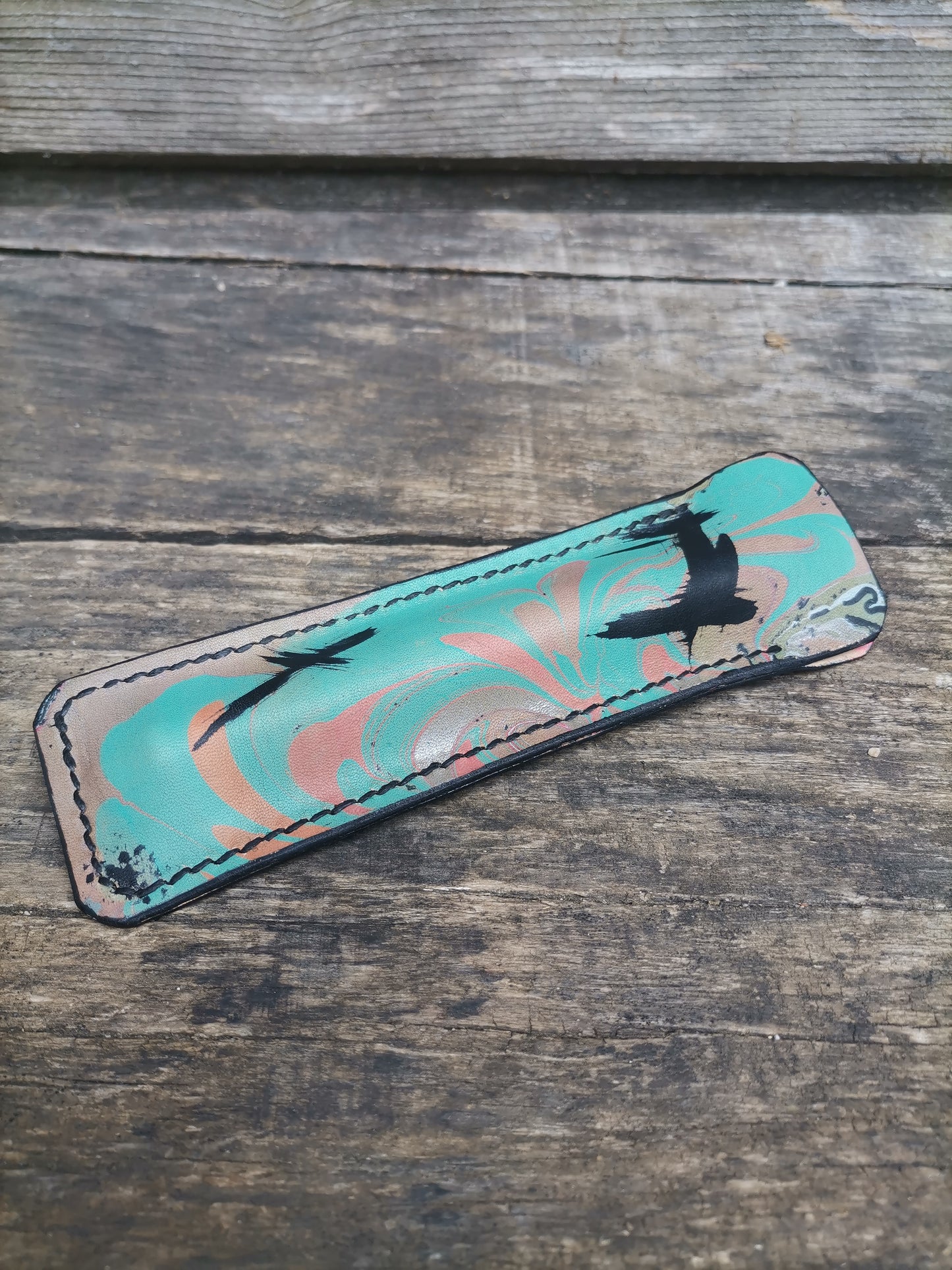 Thin sleeve with Blue/pink marbling