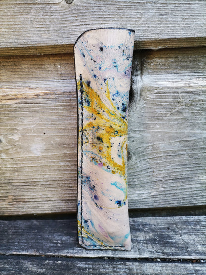 Thin sleeve B with light marbling
