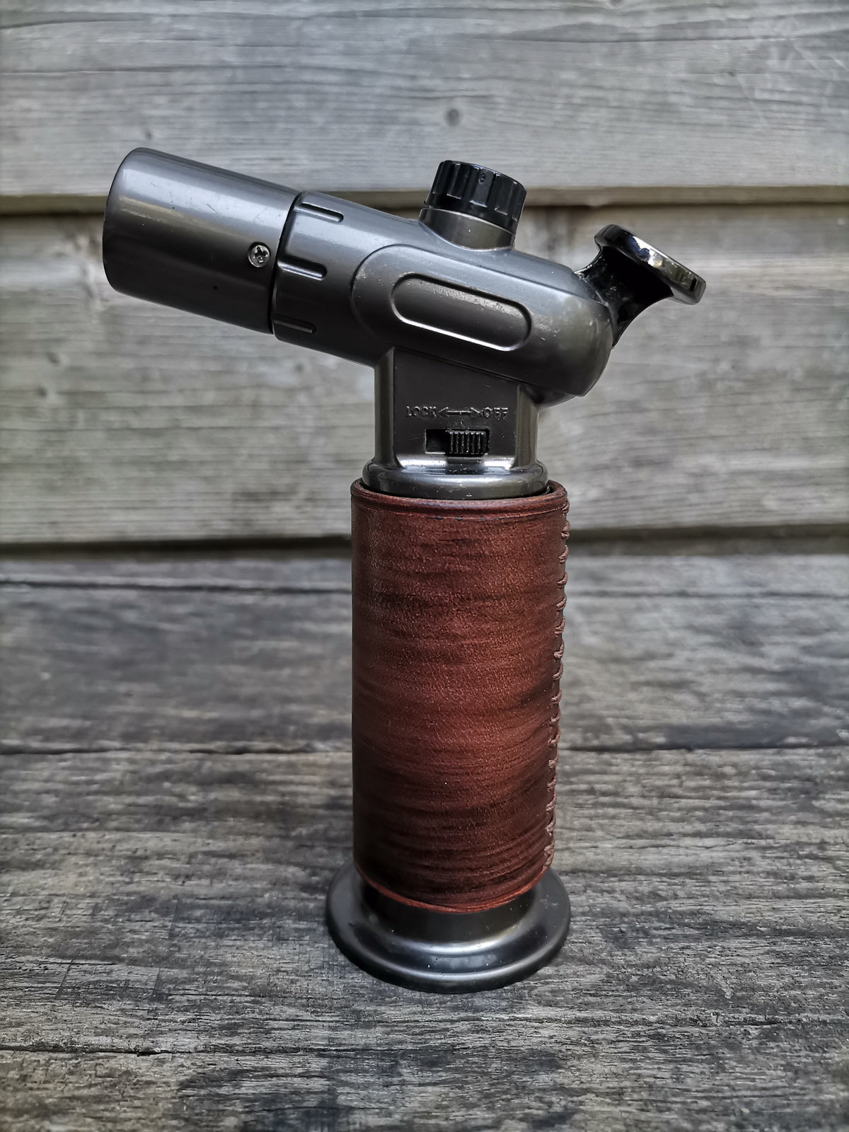 Ronx / Cadrim leather wrap