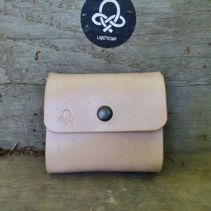 3X Batteries Pouch Natural