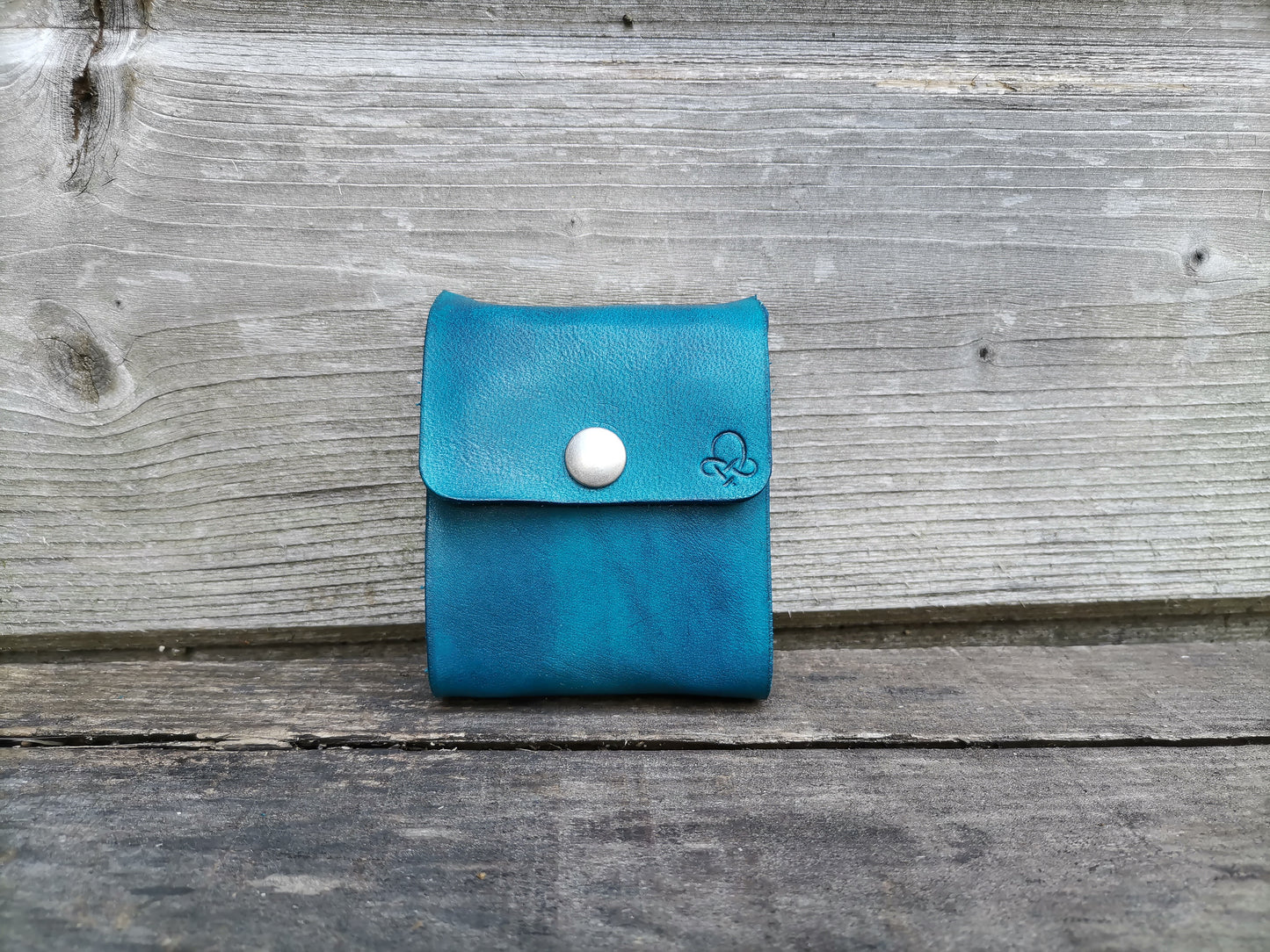 3X 18650 Batteries Pouch