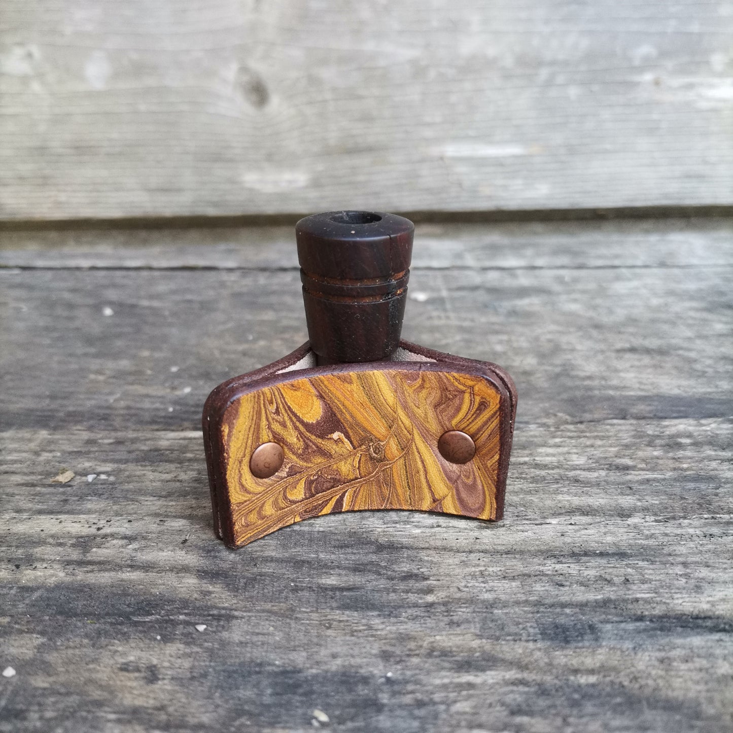 Tripod Stand Decapper With Brown Marbling2