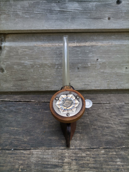 Lotus J Hook Stand Brown